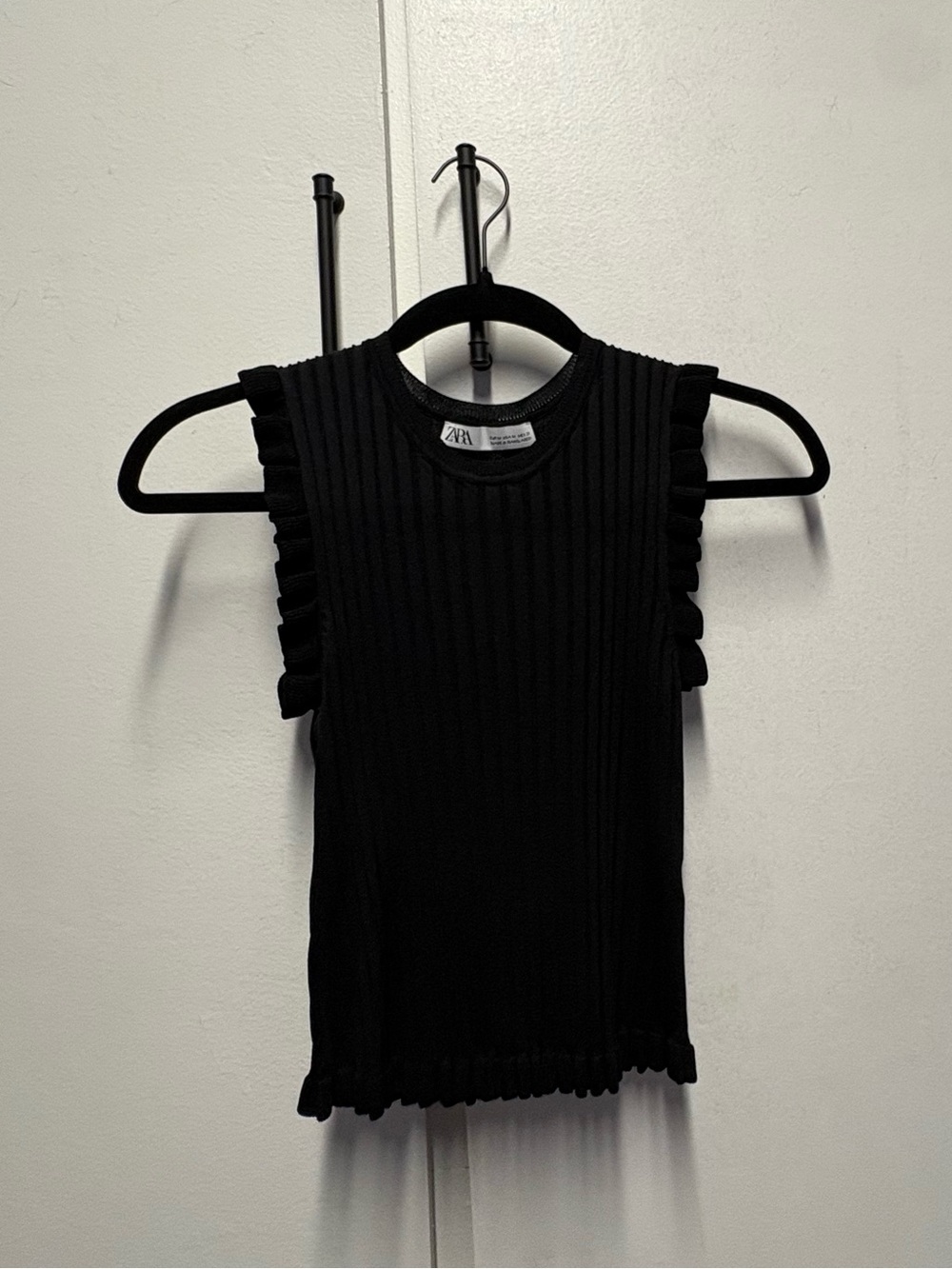 Zara Black Ribbed Ruffle-Trim Tank